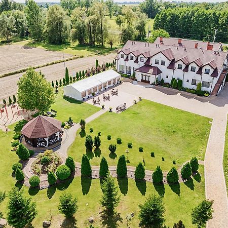 Gosciniec Zacisze I Blisko A2 Dabie-Uniejow I Restauracja Bed & Breakfast ภายนอก รูปภาพ