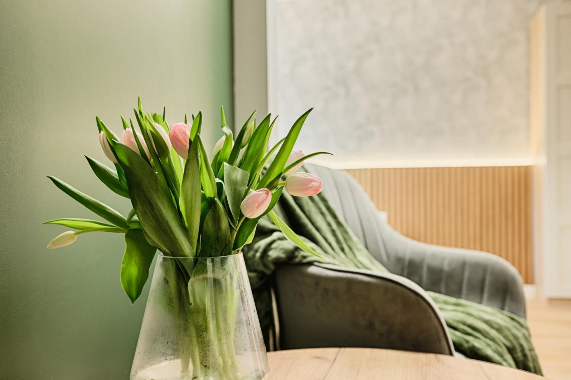Gosciniec Zacisze I Blisko A2 Dabie-Uniejow I Restauracja Bed & Breakfast ภายนอก รูปภาพ